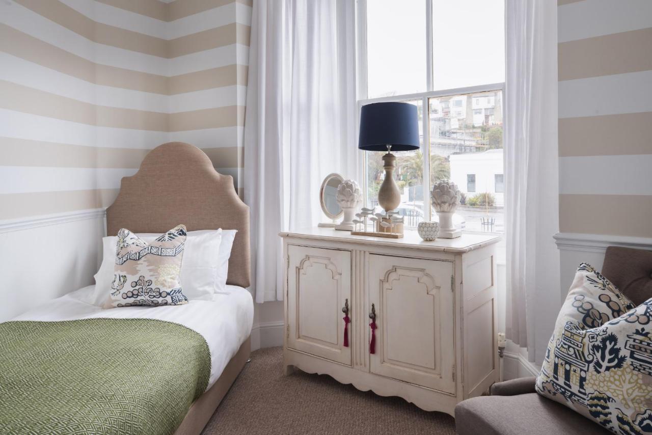 One Sandringham - Boutique Seaside Home In Ilfracombe Buitenkant foto